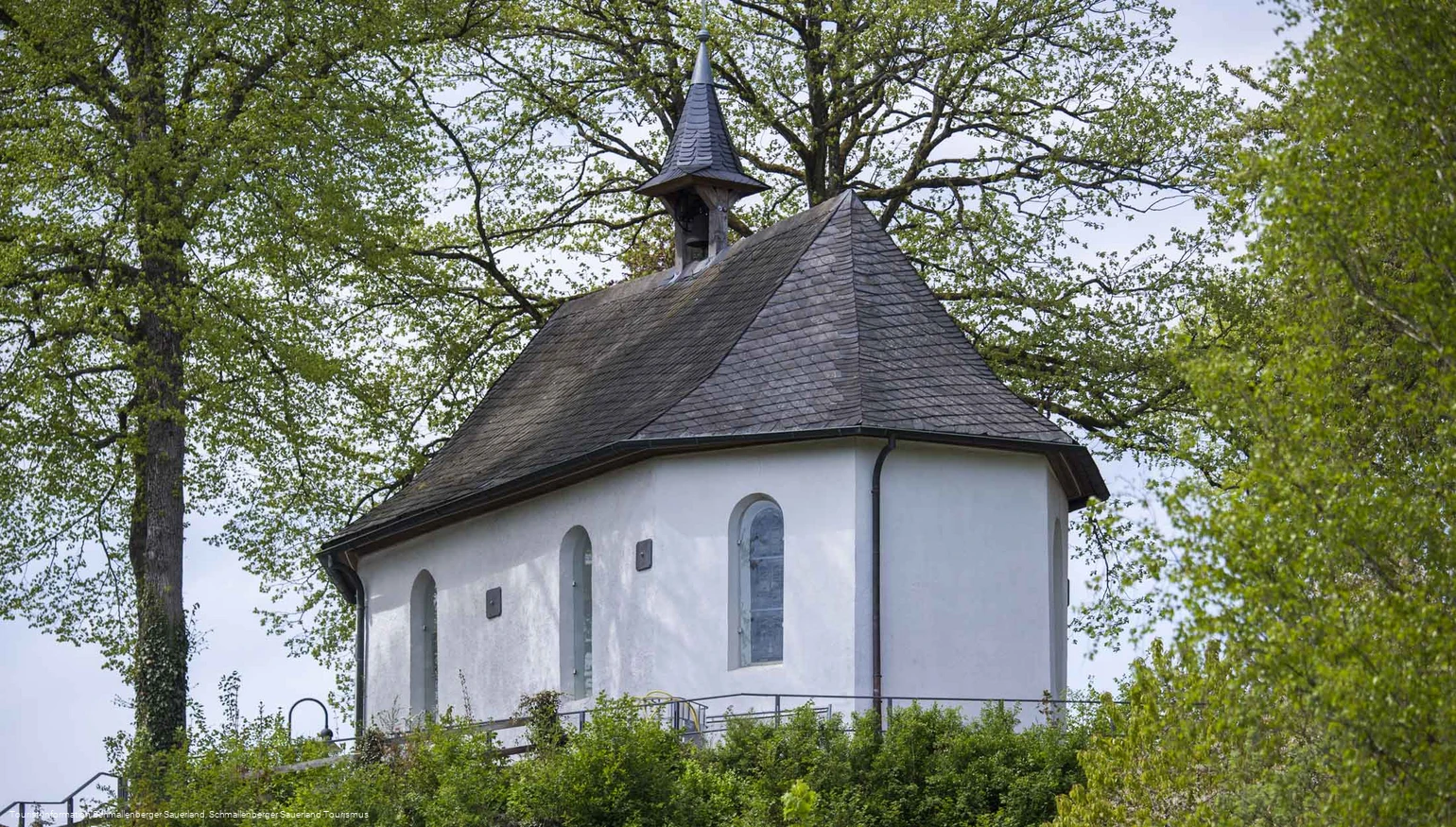 Kapelle auf dem Werth in Schmallenberg Kapelle auf dem Werth in Schmallenberg