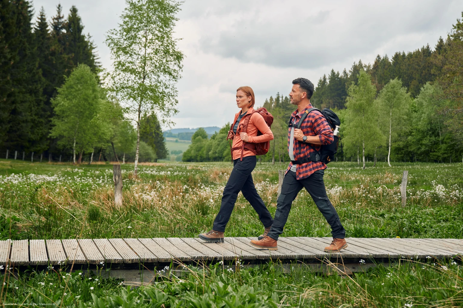 Wanderer c) Paul Masukowitz Sauerland-Tourismus.jpg