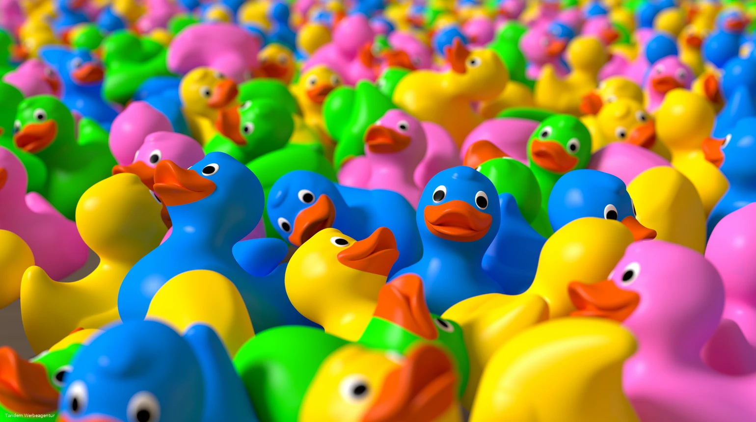 Jede Menge bunter 3d quietscheentchen