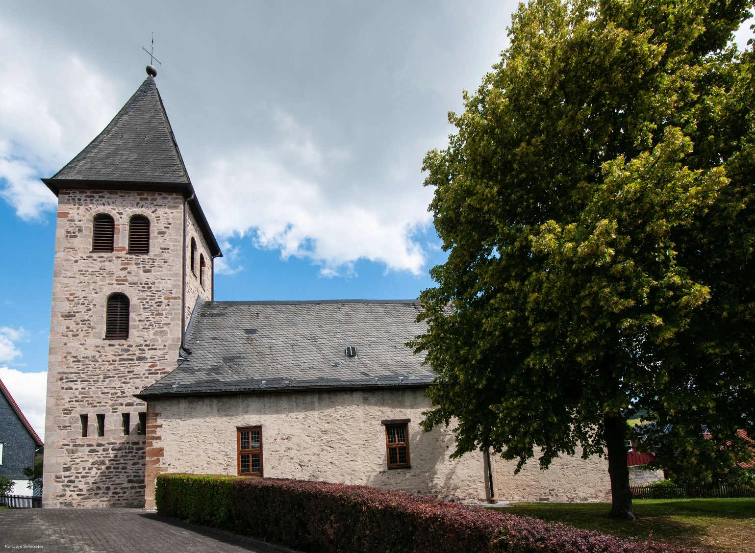 kirche-st-pankratius-neerdar.jpg.jpg