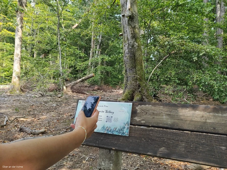 Sagenplakette mit QR-Code Sagenplakette mit QR-Code