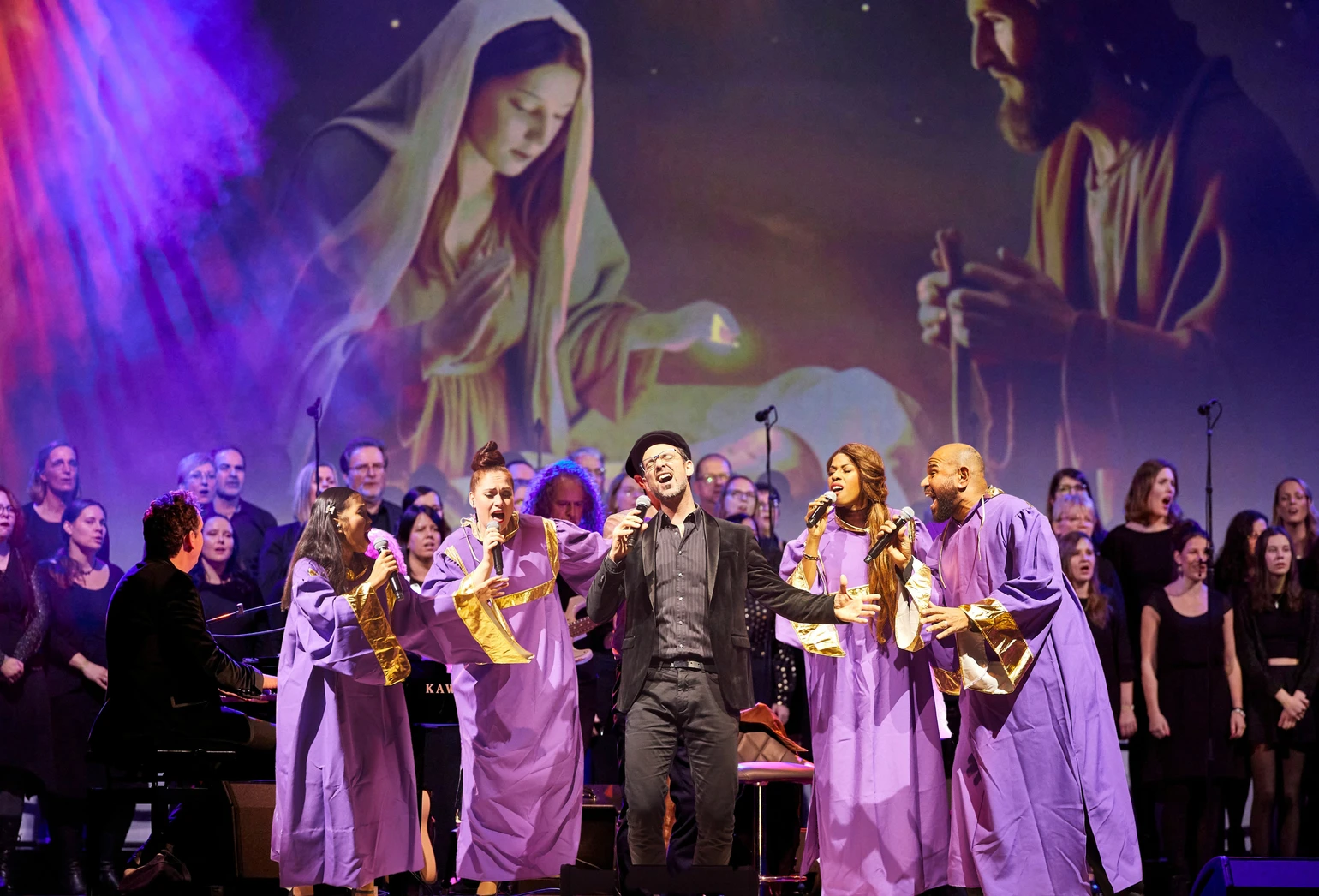 Christmas Moments 26_PRESSEFOTO Main Image Ensemble und Chor_© Marc Föhr.jpg