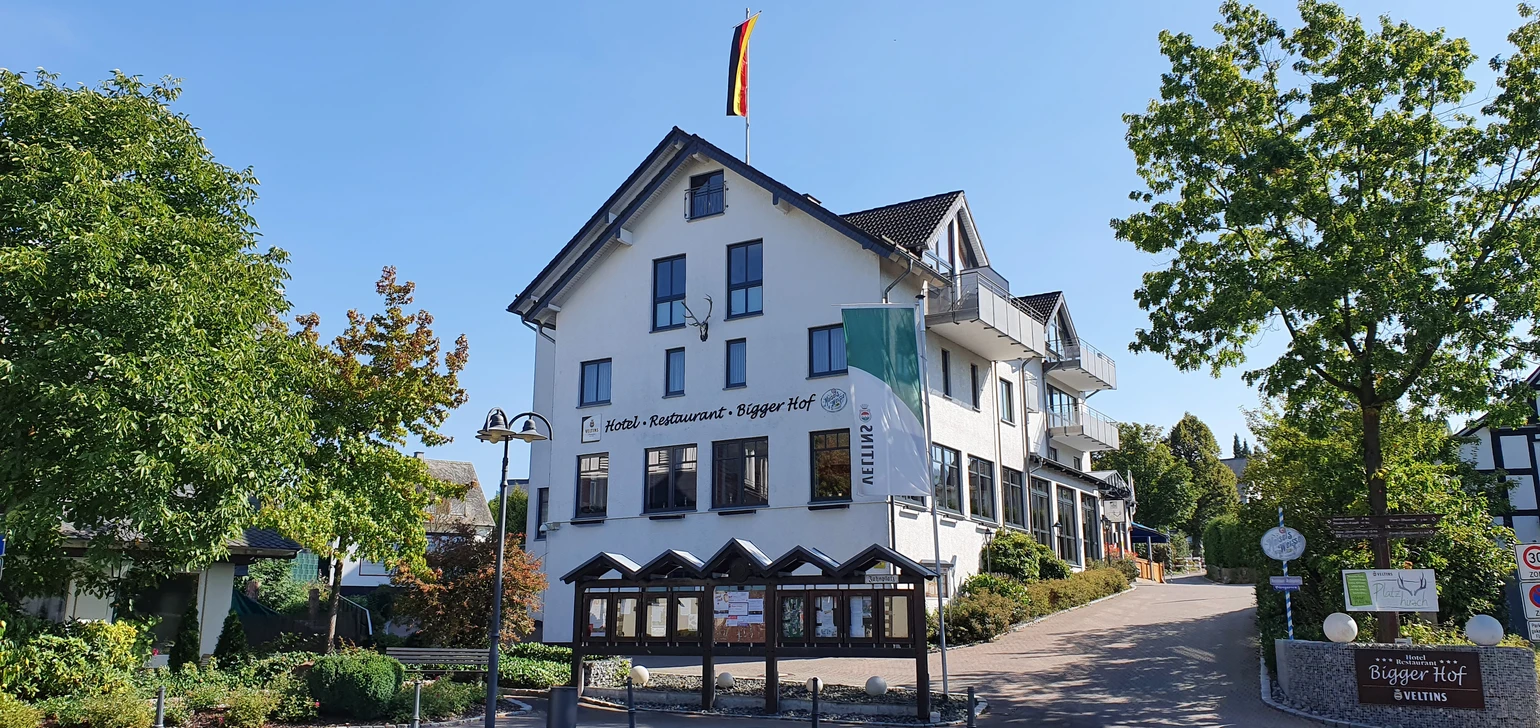 Hotel_Bigger Hof p Mail_22.09.21.jpg