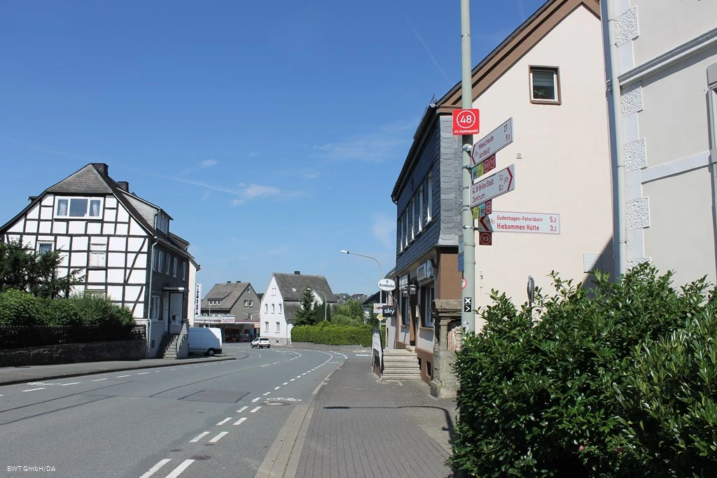 48 Altenbürener Straße von Osten kommend.JPG