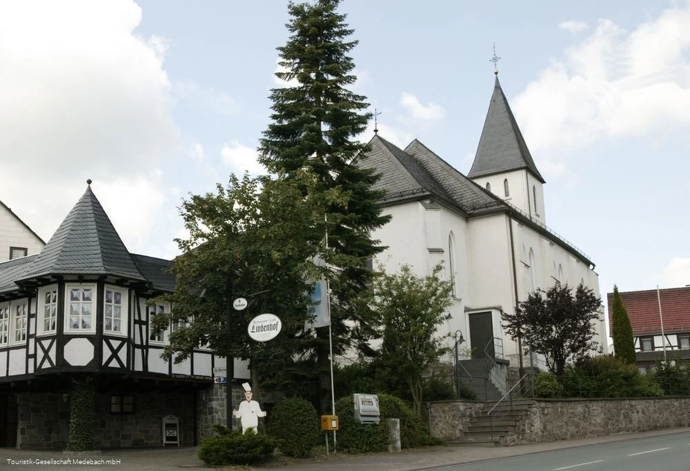 Kirche in Oberschledorn