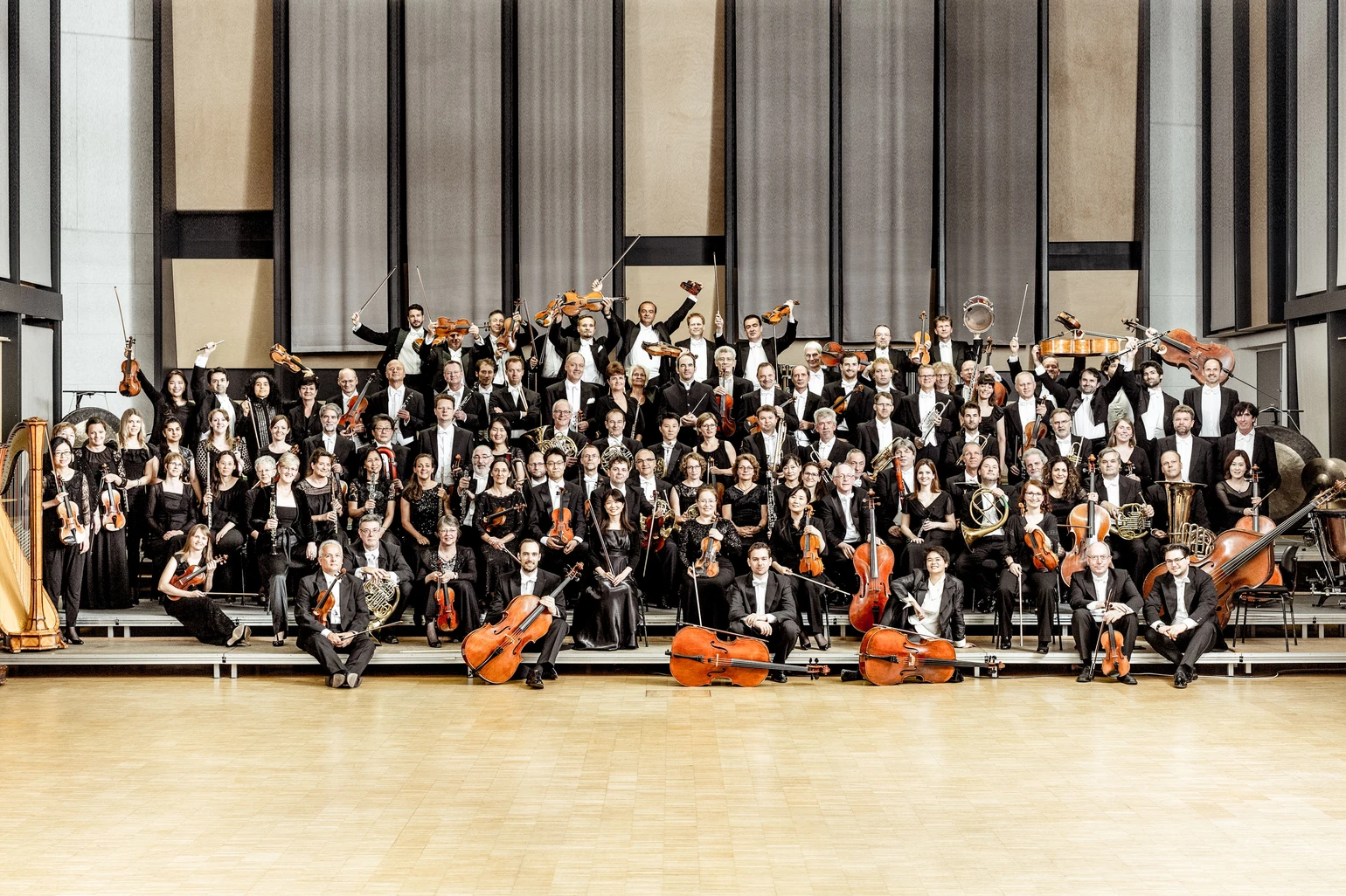 Neue Philharmonie Westfalen Portrait 2018 Foto Pedro Malinowski.jpg Neue Philharmonie Westfalen Portrait 2018 Foto Pedro Malinowski.jpg