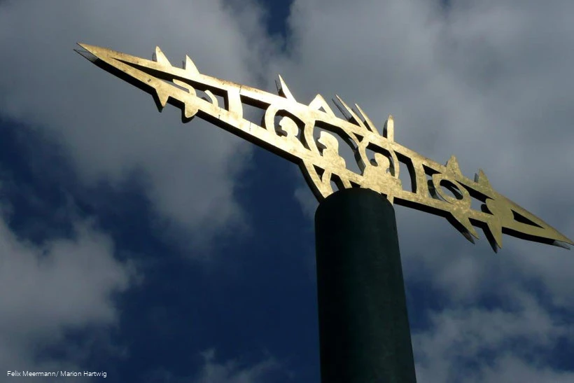 4. Wegmarke Himmelskörper.jpg