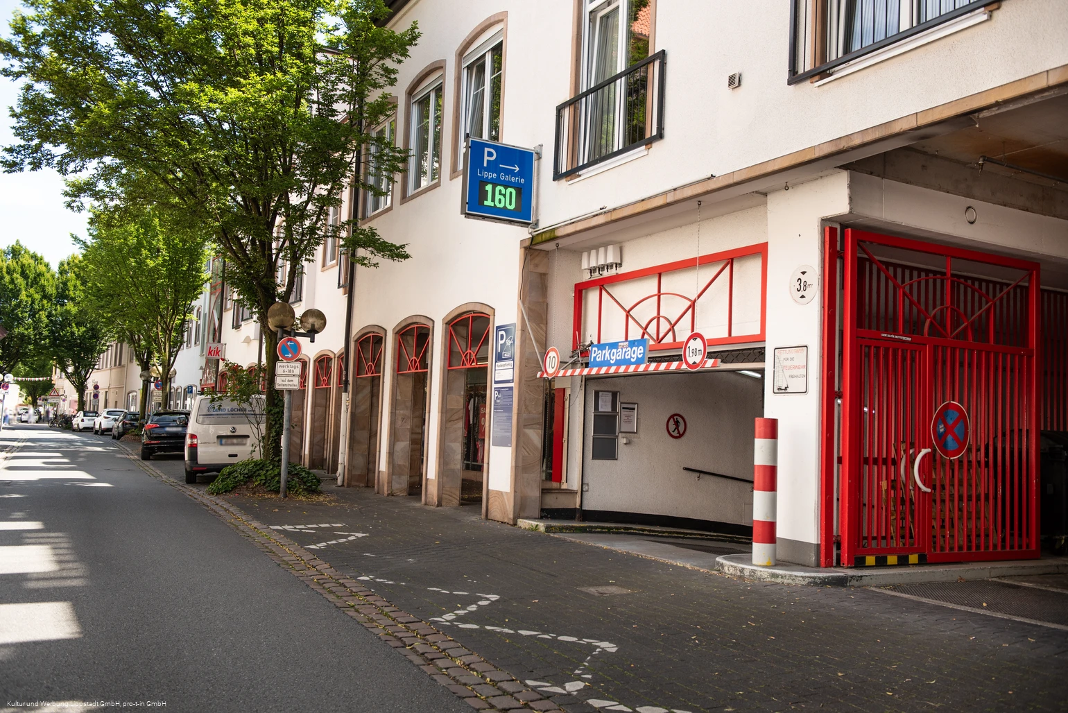 Tiefgarage Lippe Galerie (c) KWL Kultur und Werbung Lippstadt GmbH Pro-t-in GmbH (1).jpg