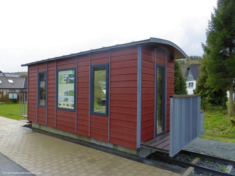 Kleinbahn Waggon am Kleinbahnwanderweg Kleinbahn Waggon am Kleinbahnwanderweg