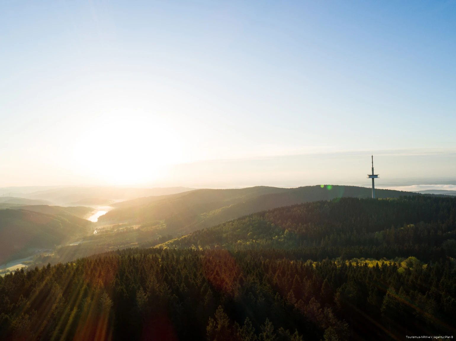 Weitblick über das Ebbegebirge bei Meinerzhagen.
