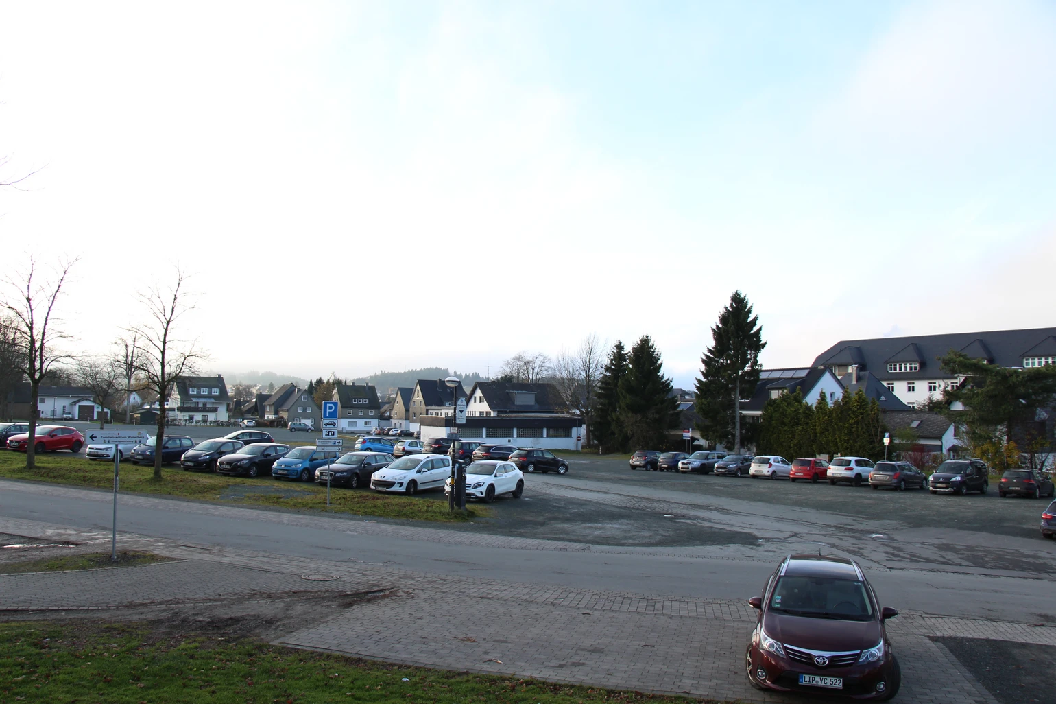 ferienwelt-winterberg-2017_-parkplatz-am-rad-kirmesplatz_herbst