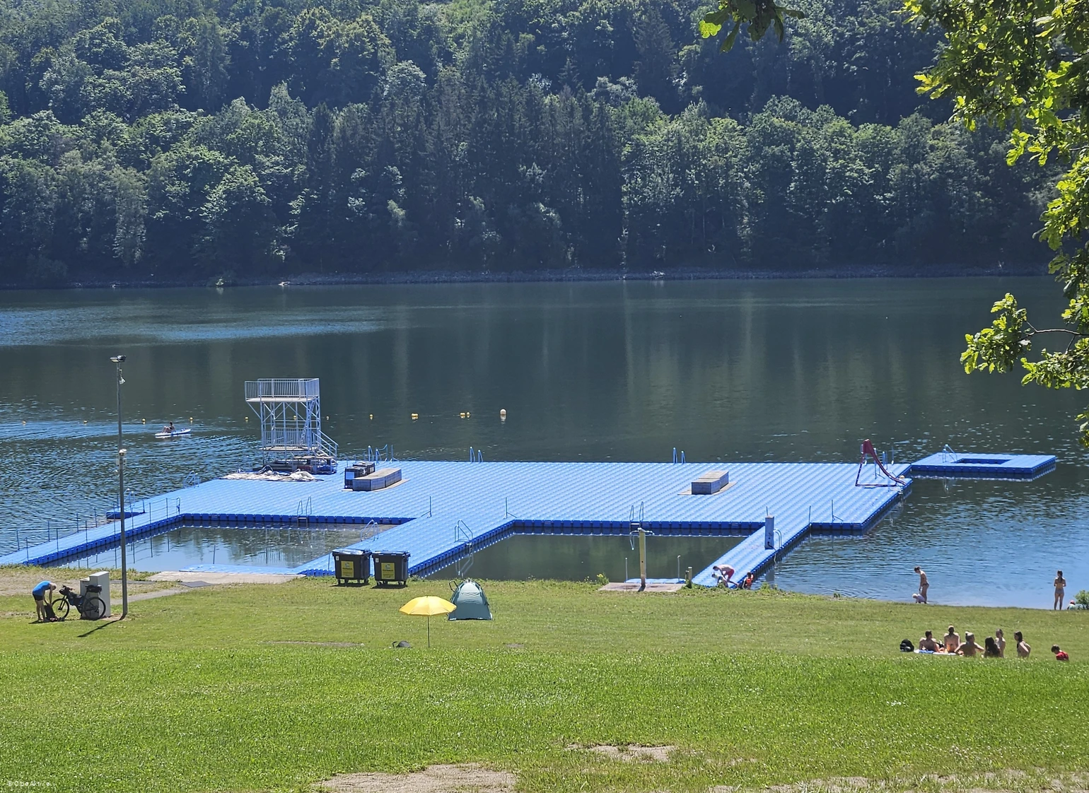 Strandbad Sonderner Kopf Olpe - Badeponton Strandbad Sonderner Kopf Olpe - Badeponton