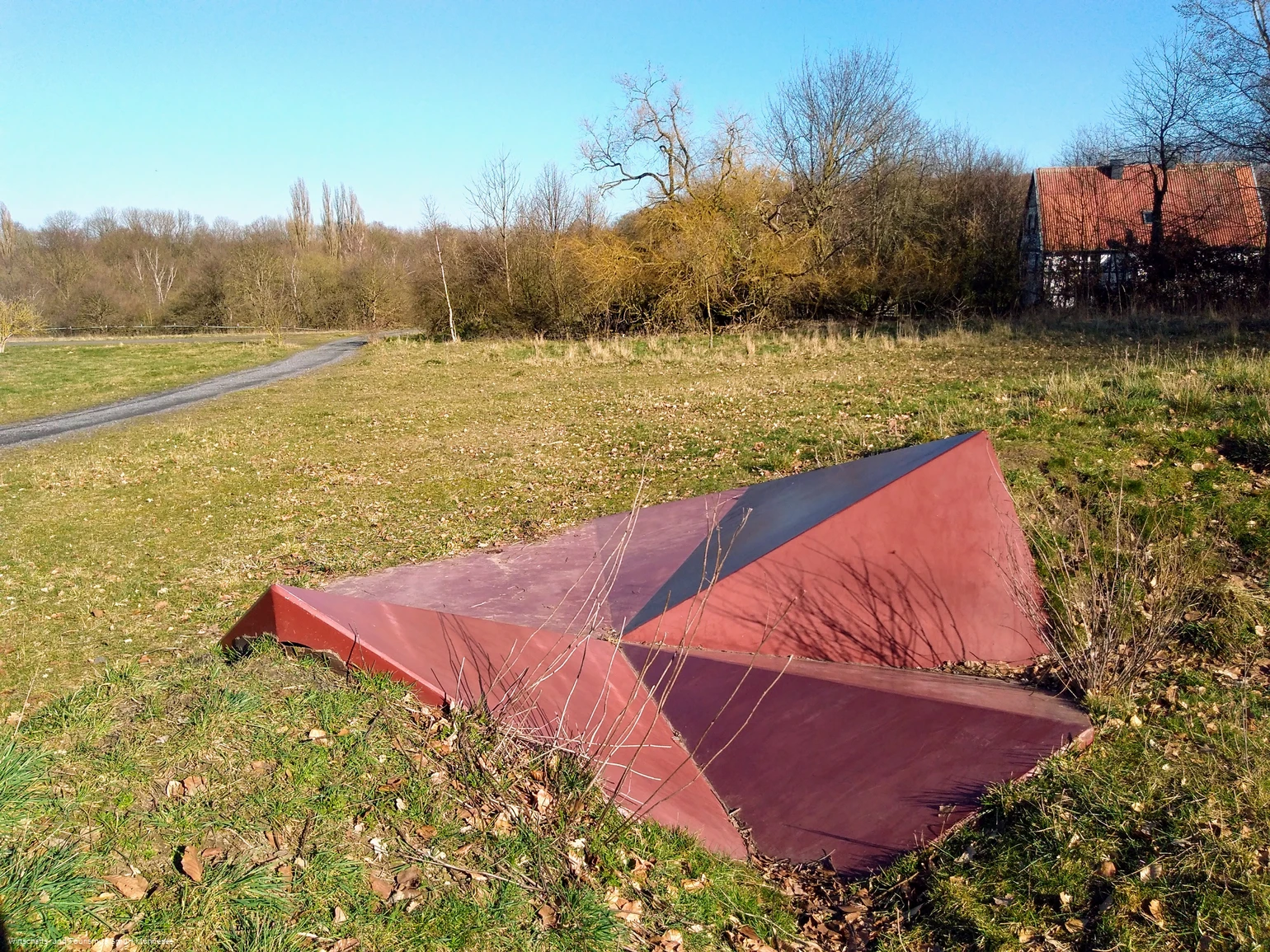 KleibergWegmarkeBodenfaltung
