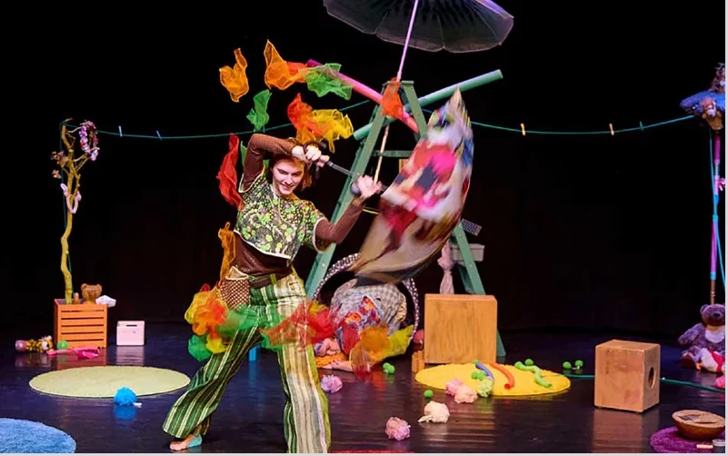 mein freund, der baum, sieht rot.png