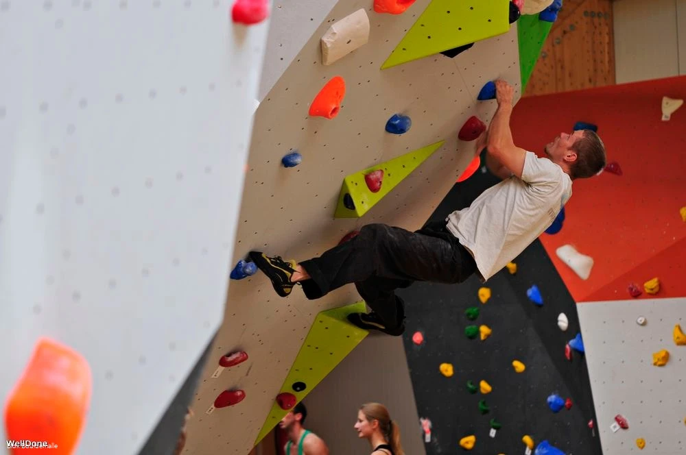 Beim Bouldern Beim Bouldern