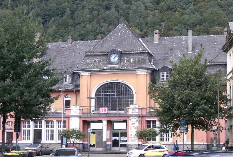 Werdohl_Bahnhofsgebäude_Außen.jpg
