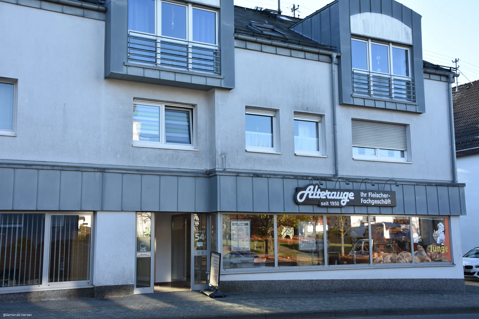 DSC_0157.JPG DSC_0157.JPG