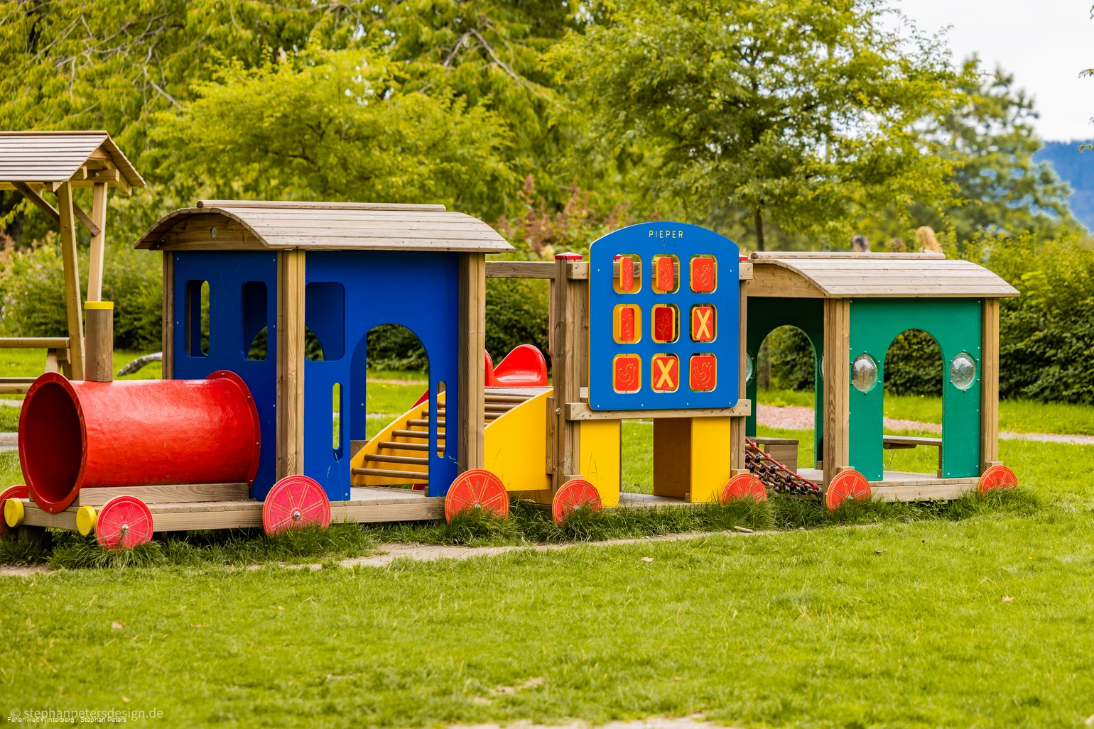 WINTERBERG_AUGUST_2023_TEIL1_STEPHANPETERSDESIGN.DE-094, spielplatz.jpg