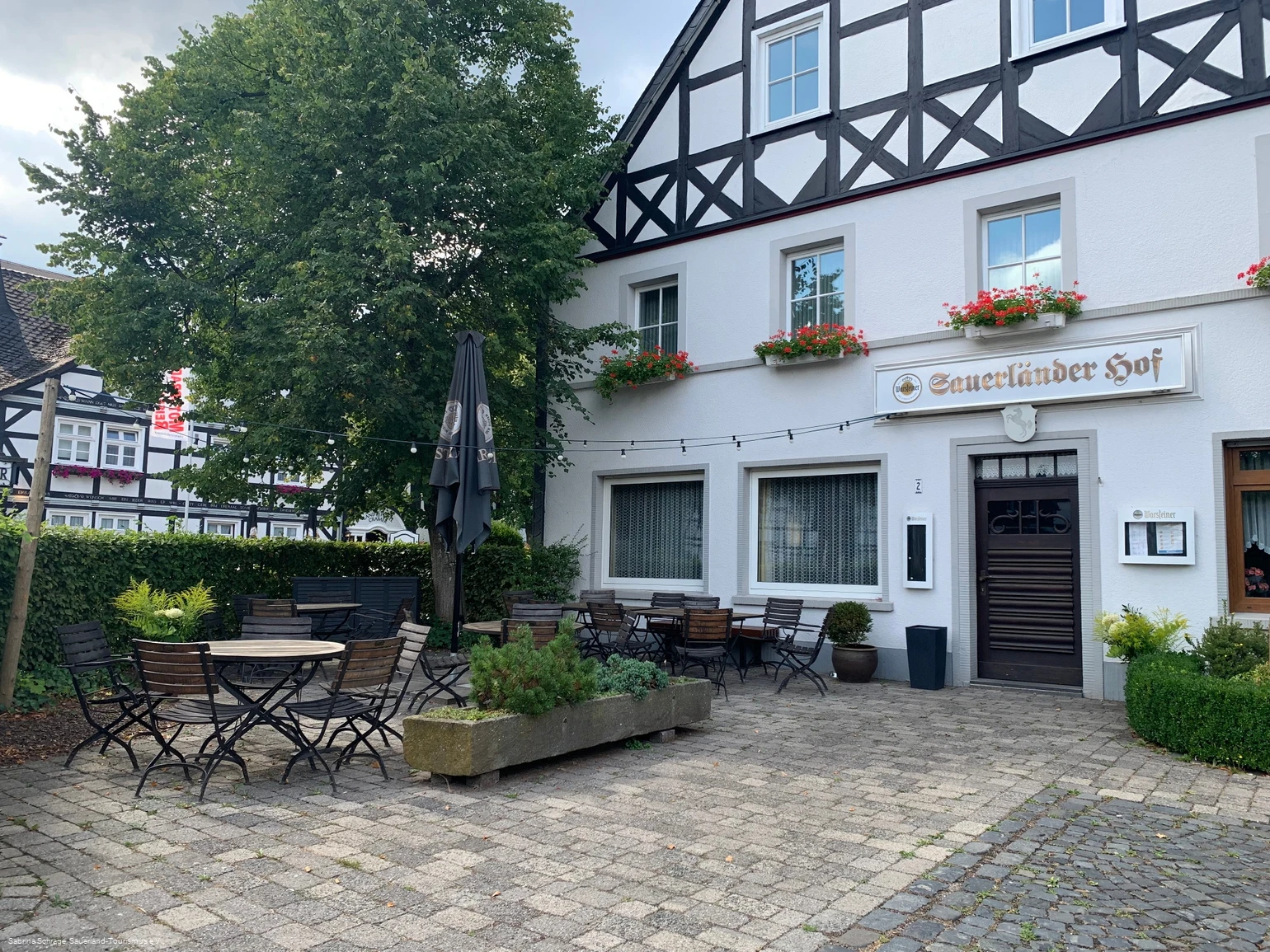 Sauerländer Hof, Hirschberg