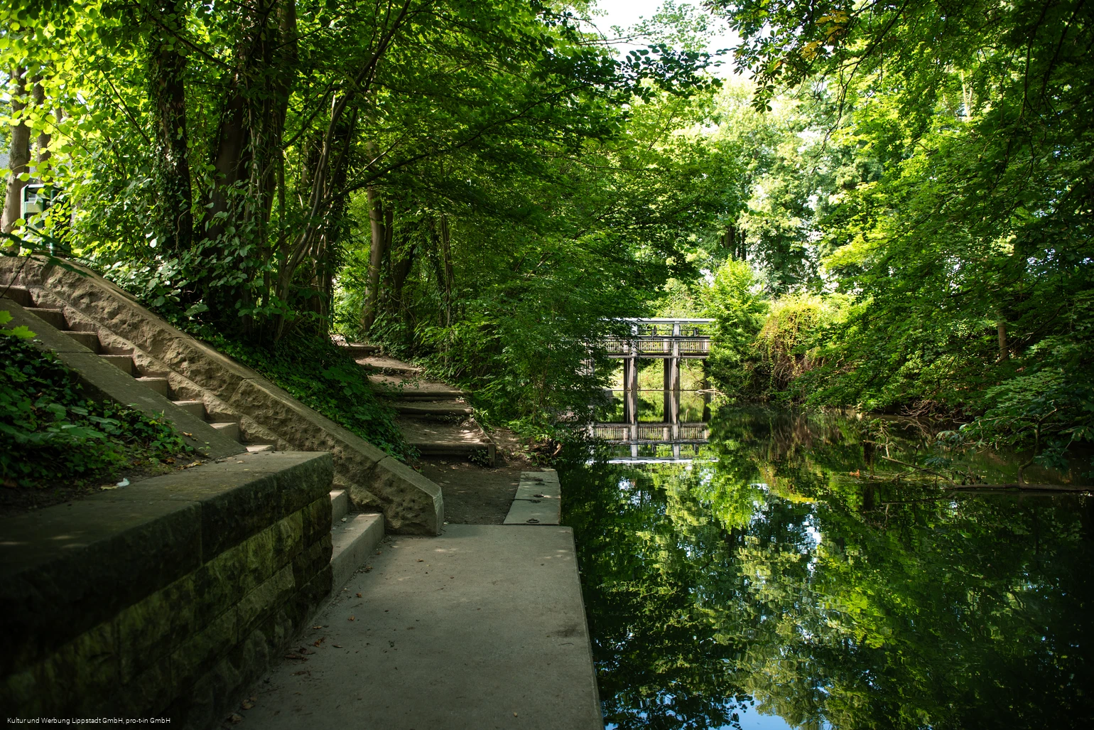 Kanueinstieg Lippstadt_Finanzamt (c) KWL Kultur und Werbung Lippstadt GmbH Pro-t-in GmbH (1).jpg Kanueinstieg Lippstadt_Finanzamt (c) KWL Kultur und Werbung Lippstadt GmbH Pro-t-in GmbH (1).jpg