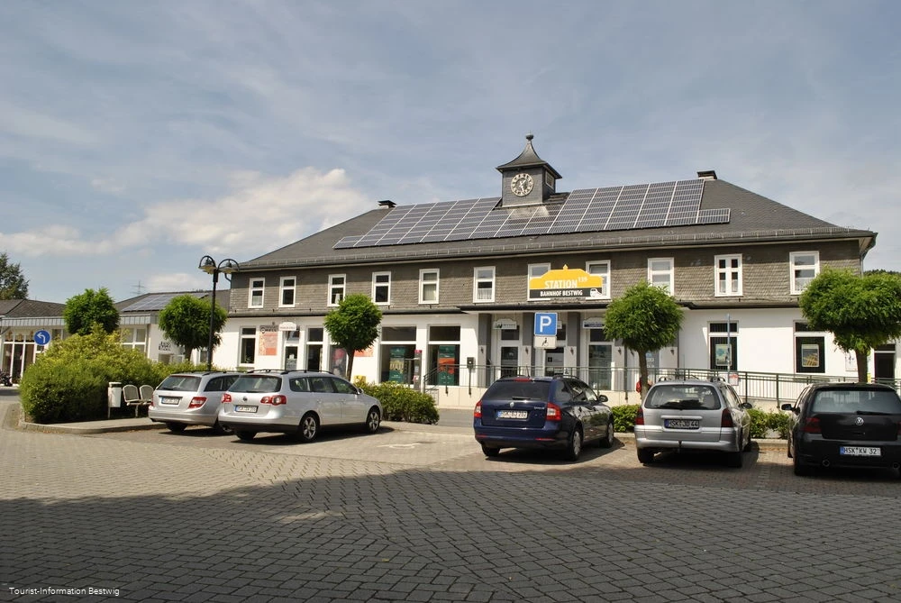 Das Bahnhofsgebäude Bestwig